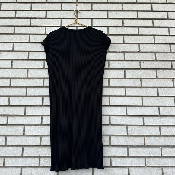 Eileen Fisher Textured Stretch Rib Round Neck Dress Boxy Black Knee Length - Picture 9 of 10